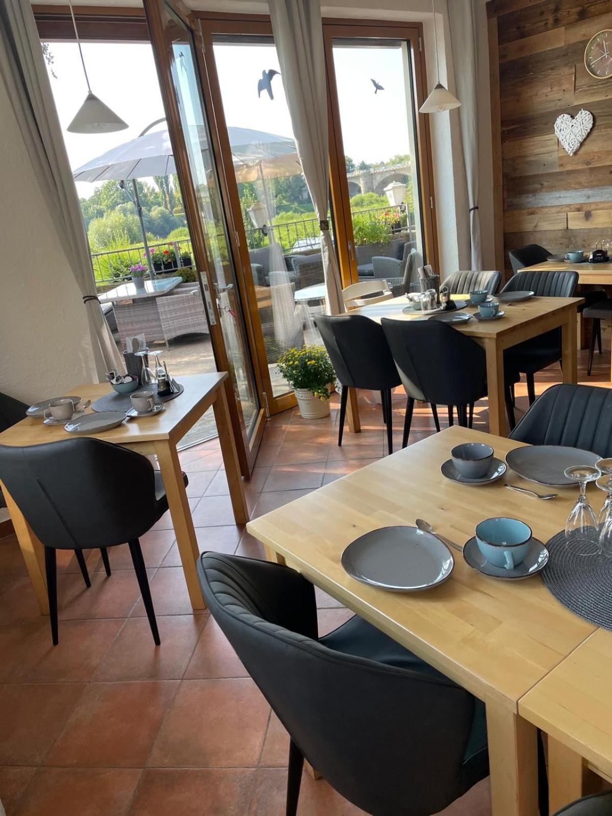 Elbpension & Ferienwohnung Saechsische Schweiz Pirna Extérieur photo